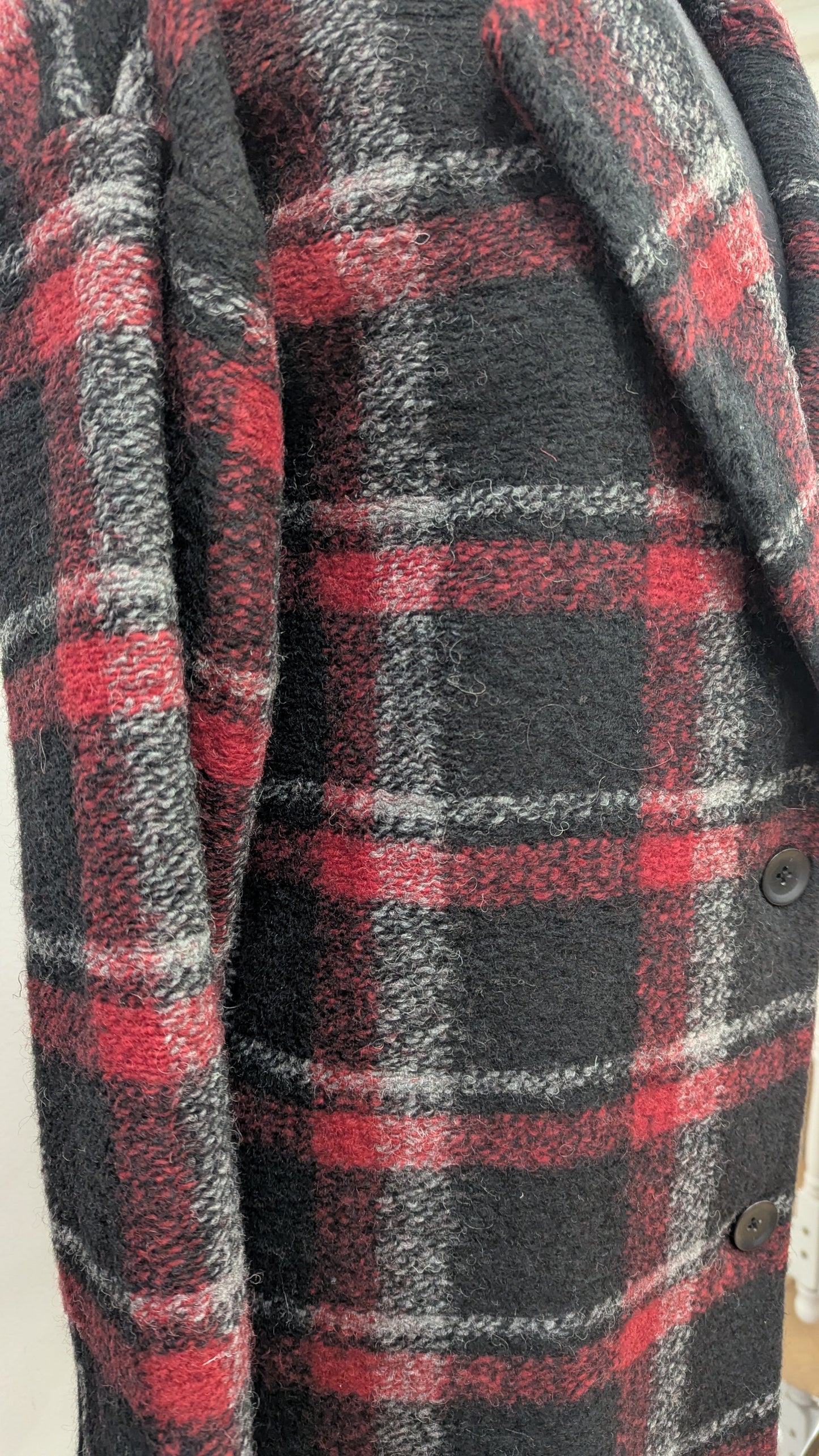 BNWT Forever New Wool Blend Coat - Size 8 - Black and Red