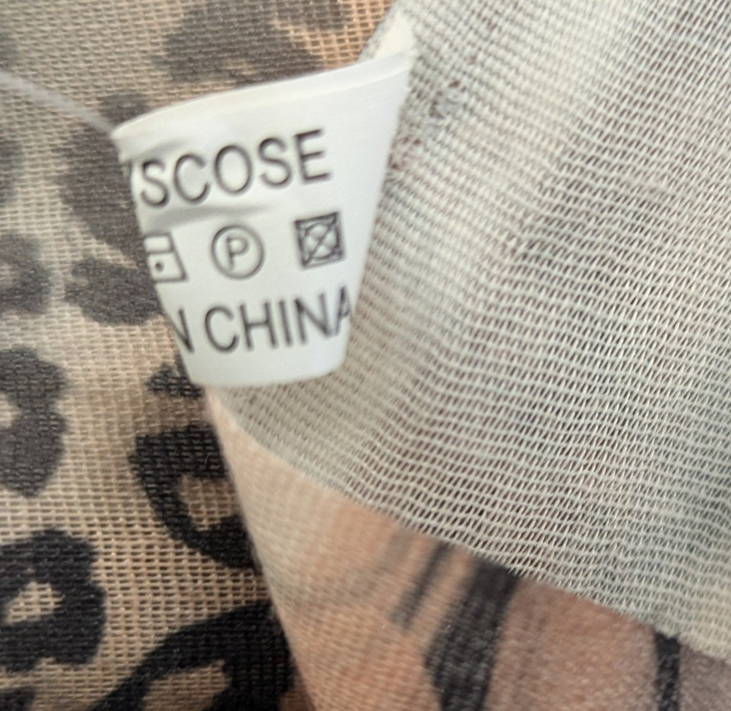 Unbranded Scarf