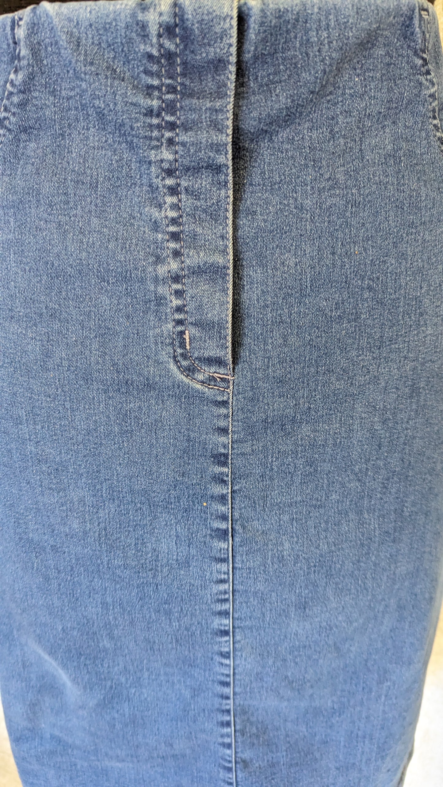 Robell Skirt - Size 10 - Blue