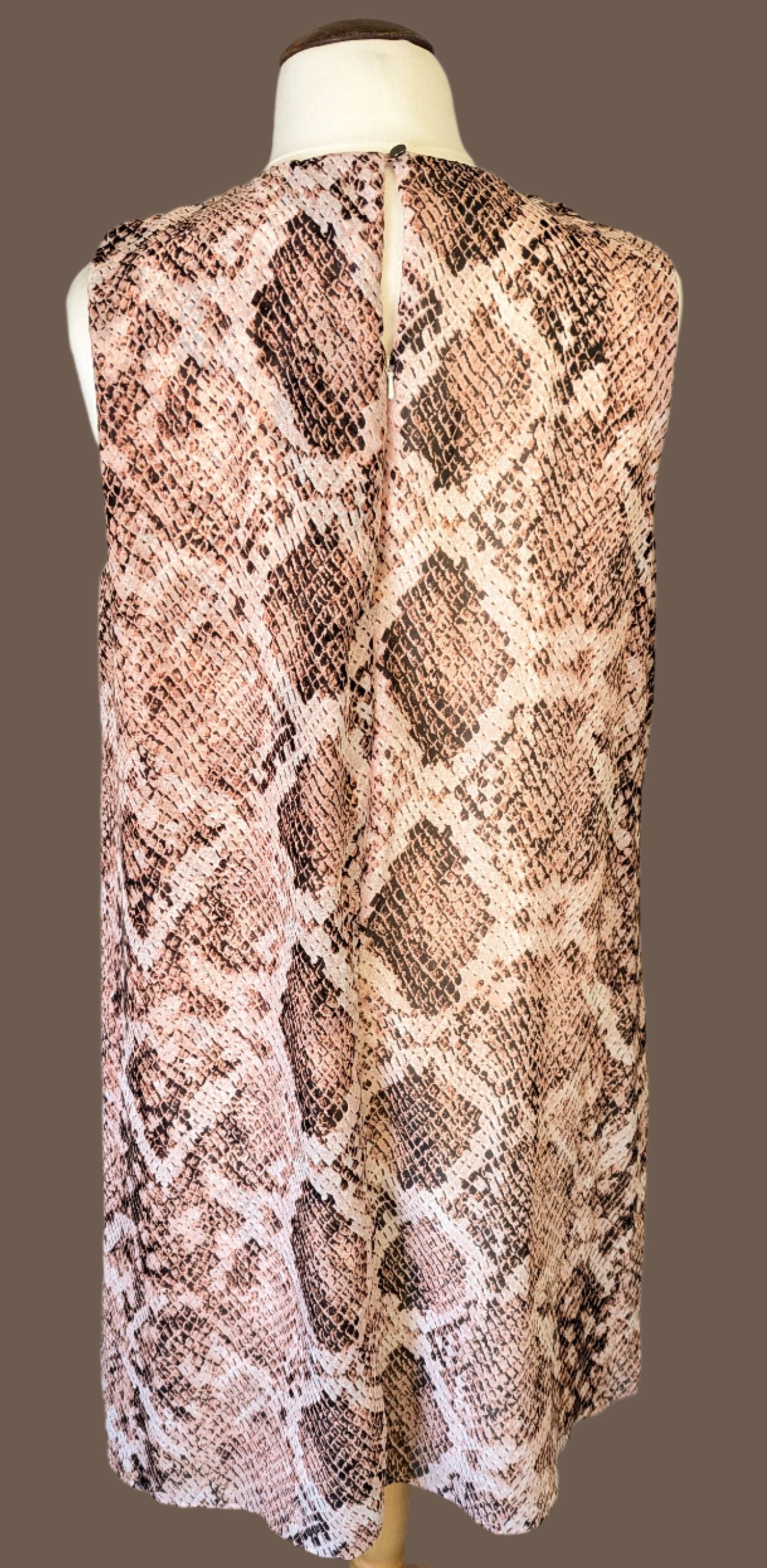 Roman Dress - Size 20 -Brown