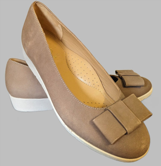 Van-dal - Shoes - Beige - Size 7