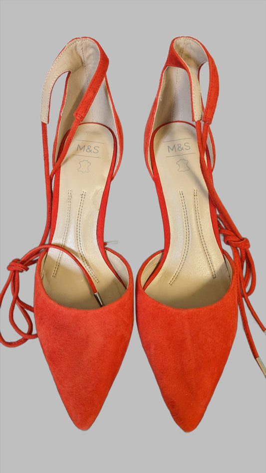 BNWT Marks and Spencer - Orange - Court Shoe - Size 3.5