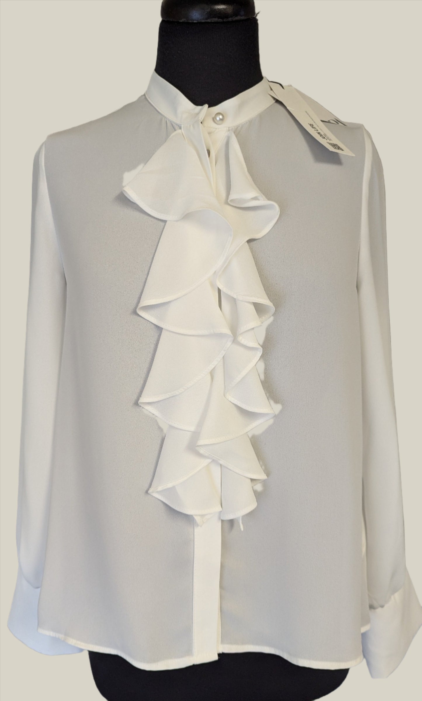 BNWT Zara Blouse - Size Medium - White