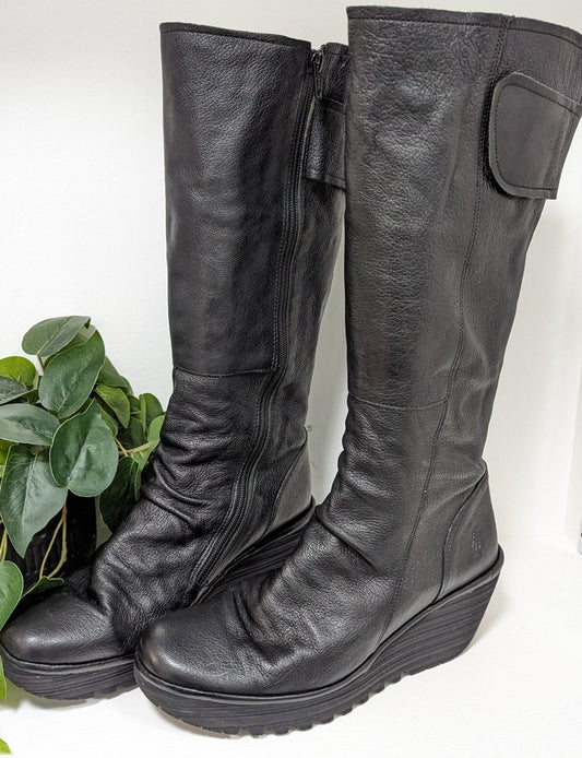 Fly Leather Boots - Size 7 - Black