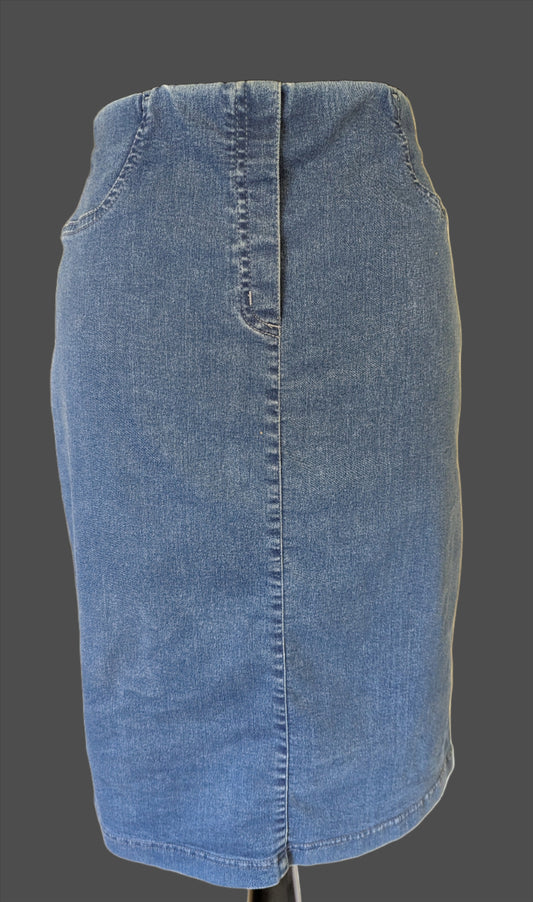 Robell Skirt - Size 10 - Blue